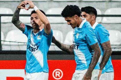 Imagem da noticia Sporting Cristal bate Junior Barranquilla e tira Palmeiras da liderança na Libertadores