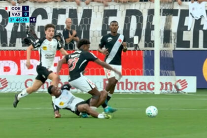 Imagem da noticia STJD denuncia André, Corinthians e jogador do Vasco