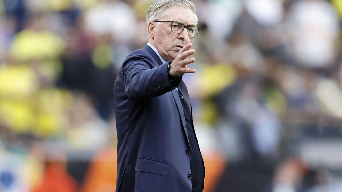 Imagem da noticia Torcedores "mudam foco" de Neymar e pressionam Ancelotti por outro nome na Copa