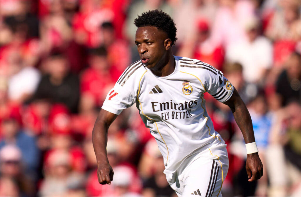 Imagem da noticia Vini Jr. apoia Yamal e reforça luta contra racismo: “Temos que nos posicionar”