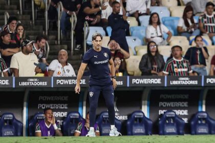 Imagem da noticia Zubeldía reconhece pressão e cita erros em derrota do Fluminense