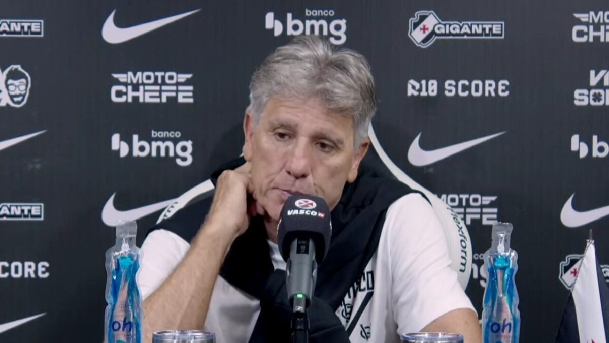Imagem da noticia Ainda suspenso, Renato Gaúcho analisa derrota do Vasco na Sul-Americana