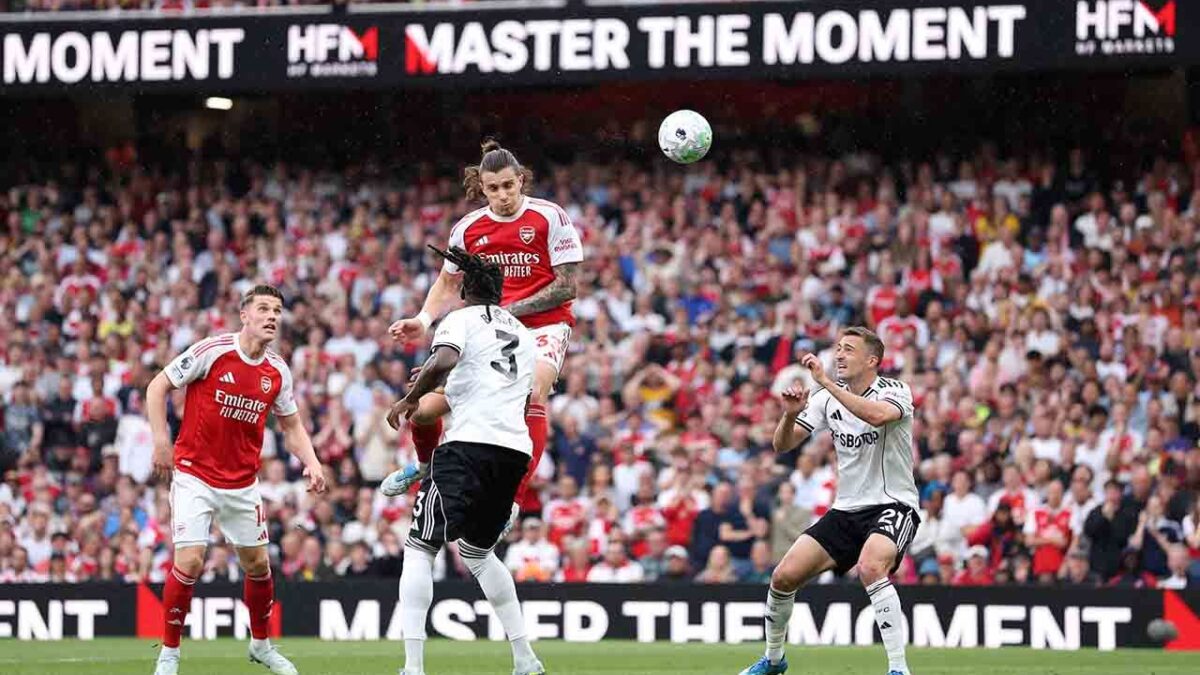 Imagem da noticia Arsenal vence o Fulham e segue firme na briga pelo título da Premier League