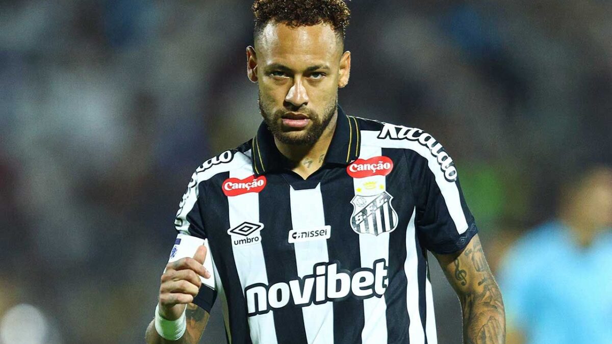 Imagem da noticia Cuca adota cautela sobre Neymar e evita cravar retorno antes da Copa do Mundo