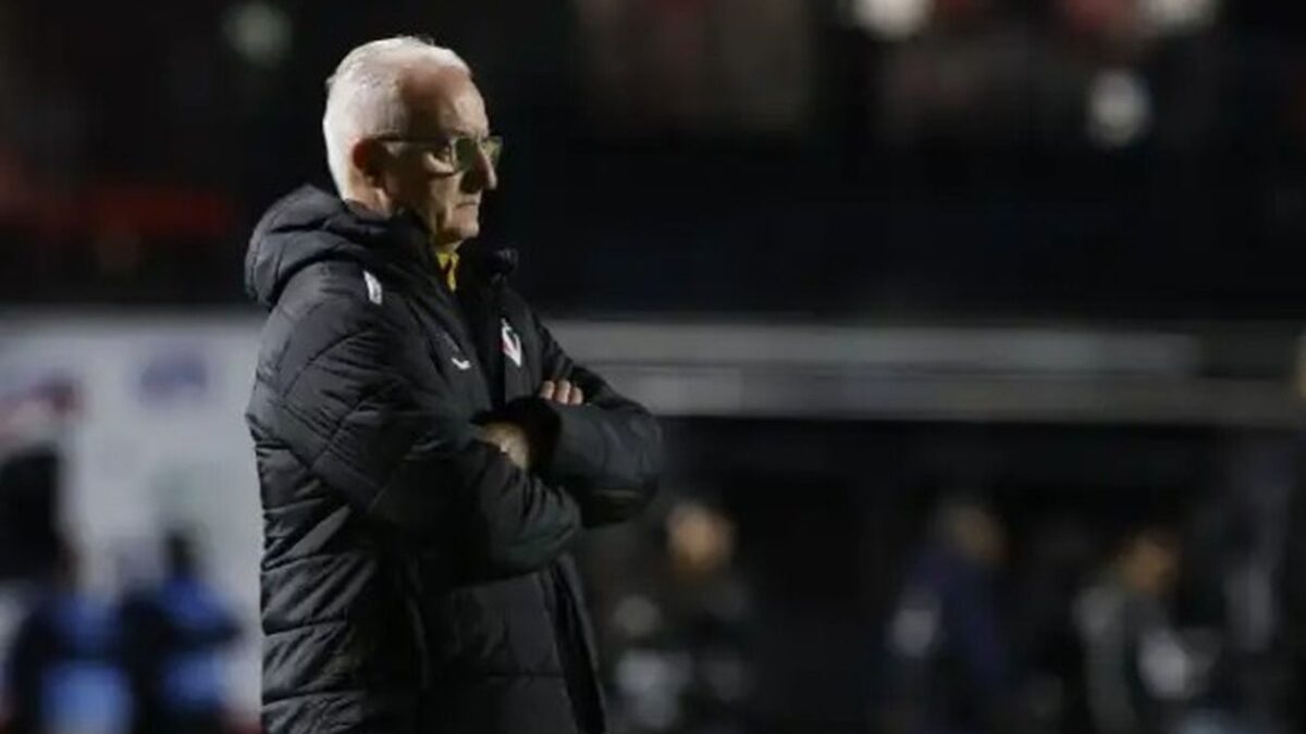 Imagem da noticia Dorival explica escalação de Dória após falhas no empate do São Paulo