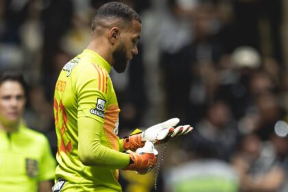 Imagem da noticia Everson vira "rei dos pênaltis" no Atlético e aumenta pressão por vaga na seleção