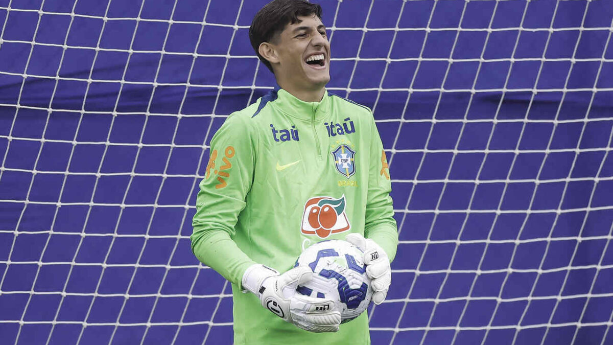 Imagem da noticia Léo Nannetti, do Flamengo, treinará com a Seleção na Copa