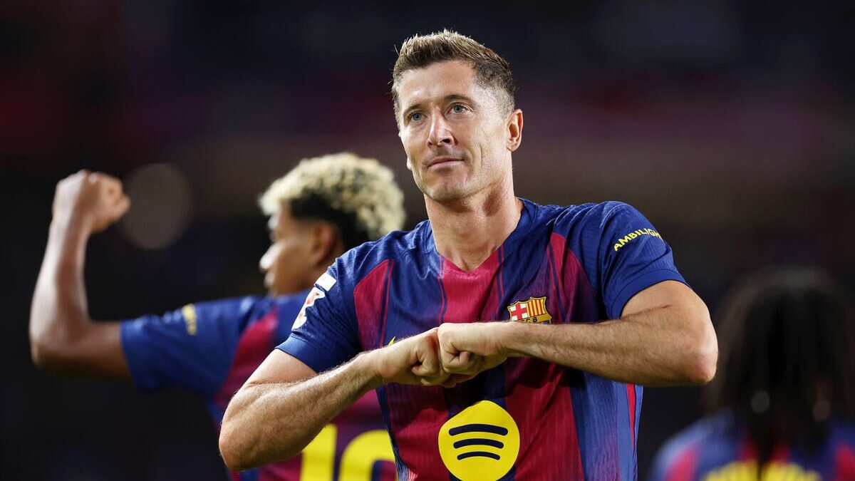 Imagem da noticia Lewandowski admite possibilidade de deixar o Barcelona: "Esperar novas opções"
