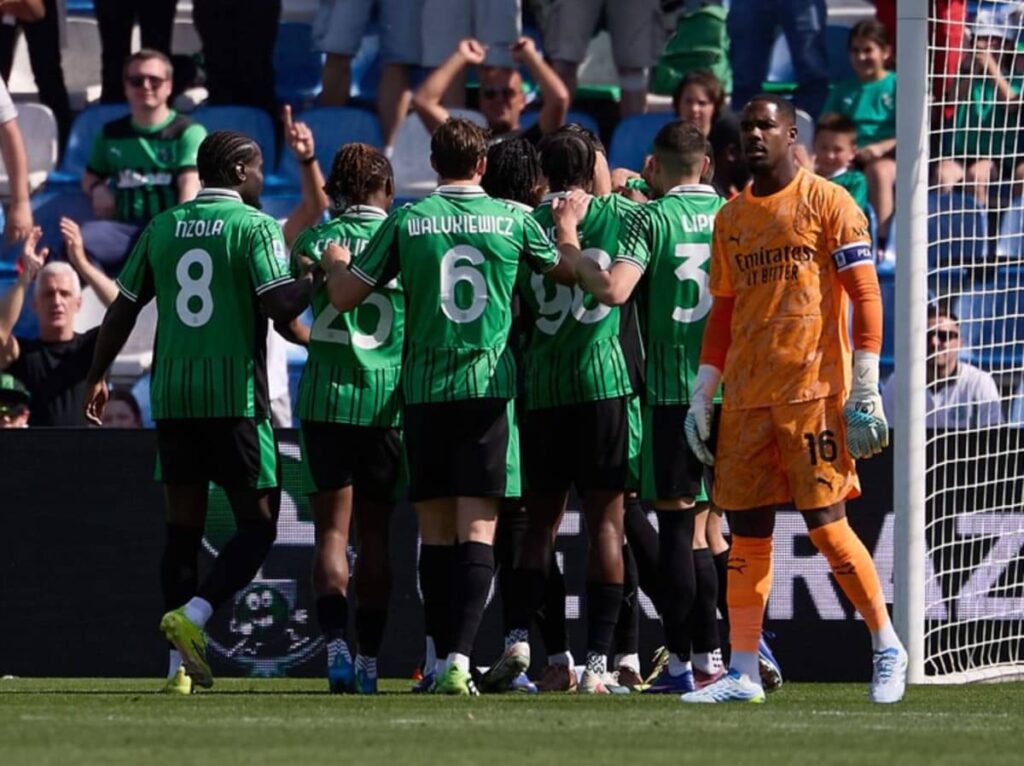 Imagem da noticia Milan perde para o Sassuolo e dá adeus de vez ao título italiano