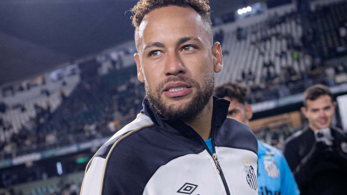 Imagem da noticia Neymar chega a 16 participações em gols em 18 jogos e aumenta sonho da Copa