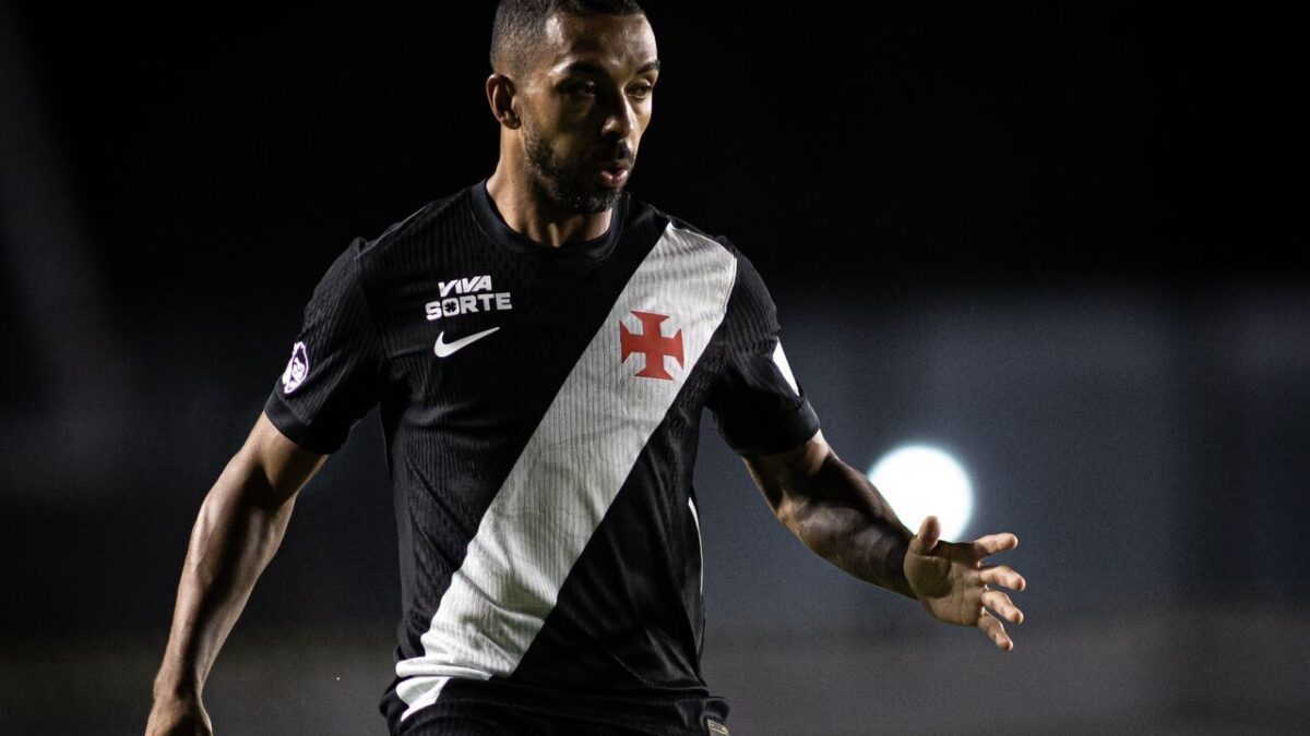 Imagem da noticia Paulo Henrique tem lesão confirmada e desfalca o Vasco contra o Internacional