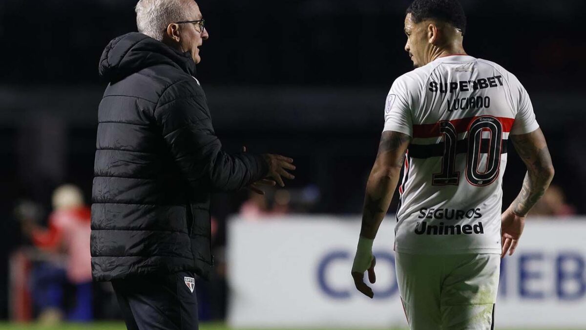 Imagem da noticia São Paulo vê temporada mudar de rumo após sequência sem vitórias e liga alerta